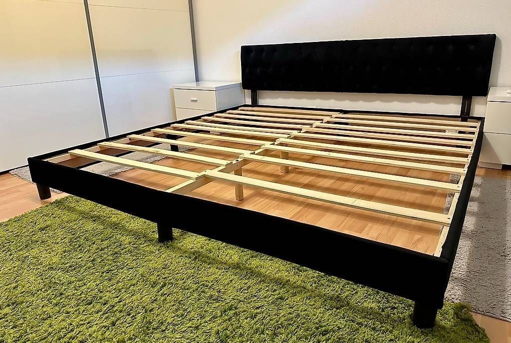Letti: Lit 200 x 200 – Usato da Couvet venduto da Aura_aura