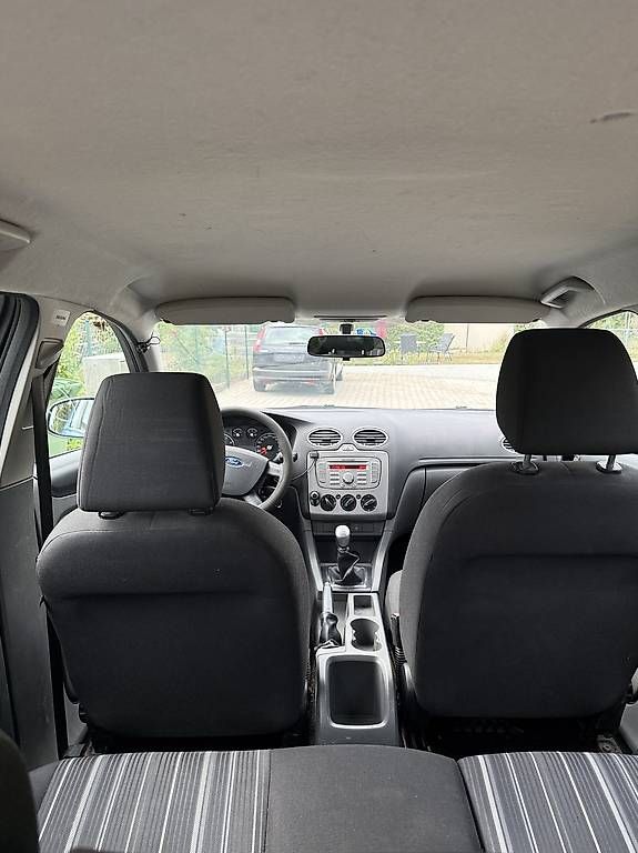 Automobili: Ford Focus 1.6 Benziner – Usato da Unterkulm venduto da Rapo. 4