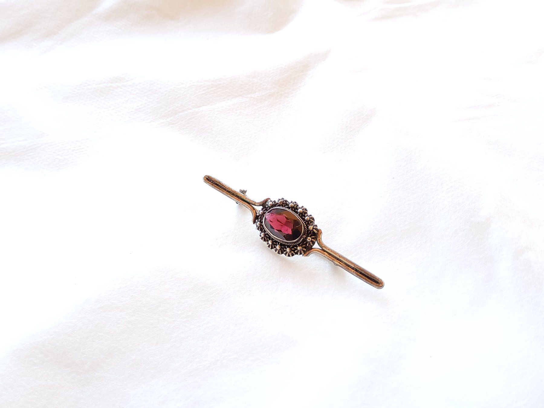Spille & Fermagli: Ancienne broche en argent 800 – Usato da Malleray venduto da lafoirfouille