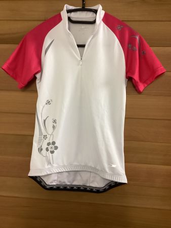 Veloshirt Crane, Damen Gr. 36, mit Blumendisgn, neuwertig