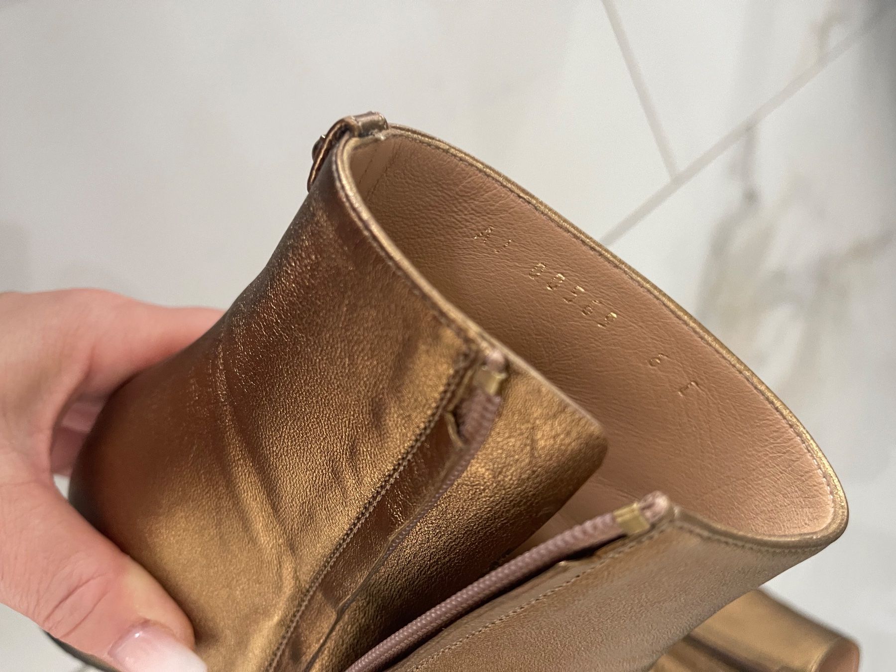 Salvatore Ferragamo Scarpe da donna: Original Ferragamo Halbstiefel, Gr 36 – Usato da Dättwil AG venduto da nika8810 5