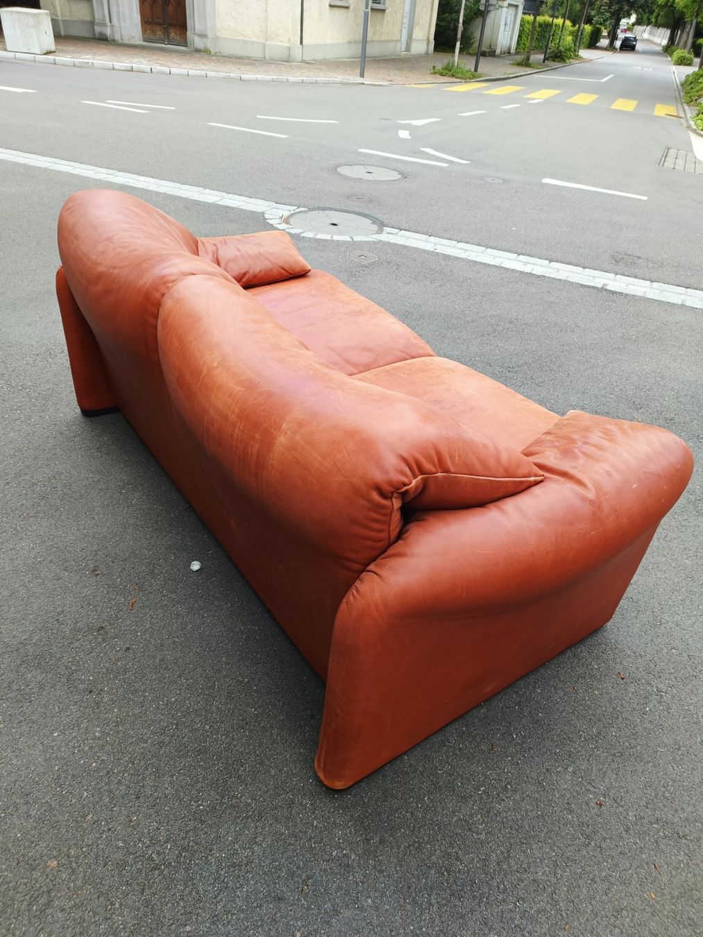 Cassina Divani: Design Sofa Sofa Maralunga Vico Magistretti Cassina – Usato da Winterthur venduto da style-and-design.zrh 4