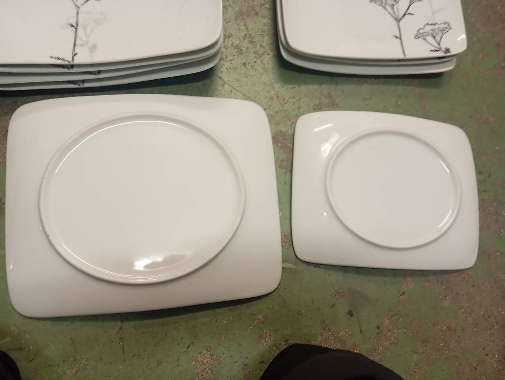 Assiettes: Rechteckige teller – D'occasion à Basel par Petergunn 3