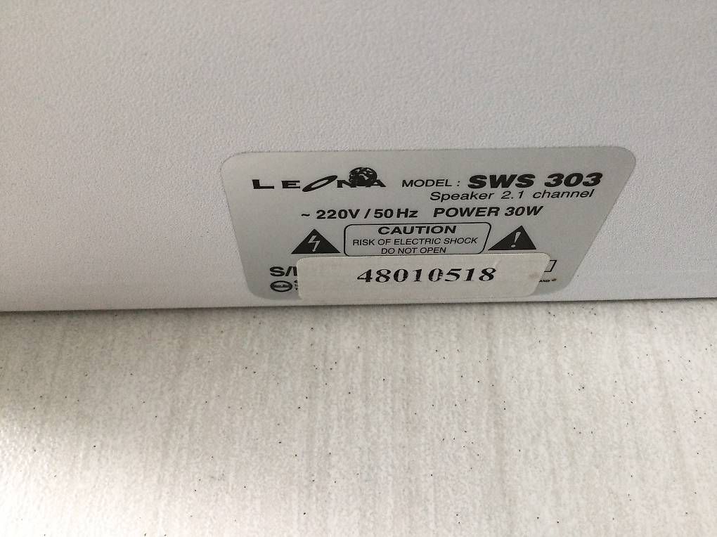 Haut-parleurs: Speaker Leon sws 303 – D'occasion à Melano par pie_wx5l 2