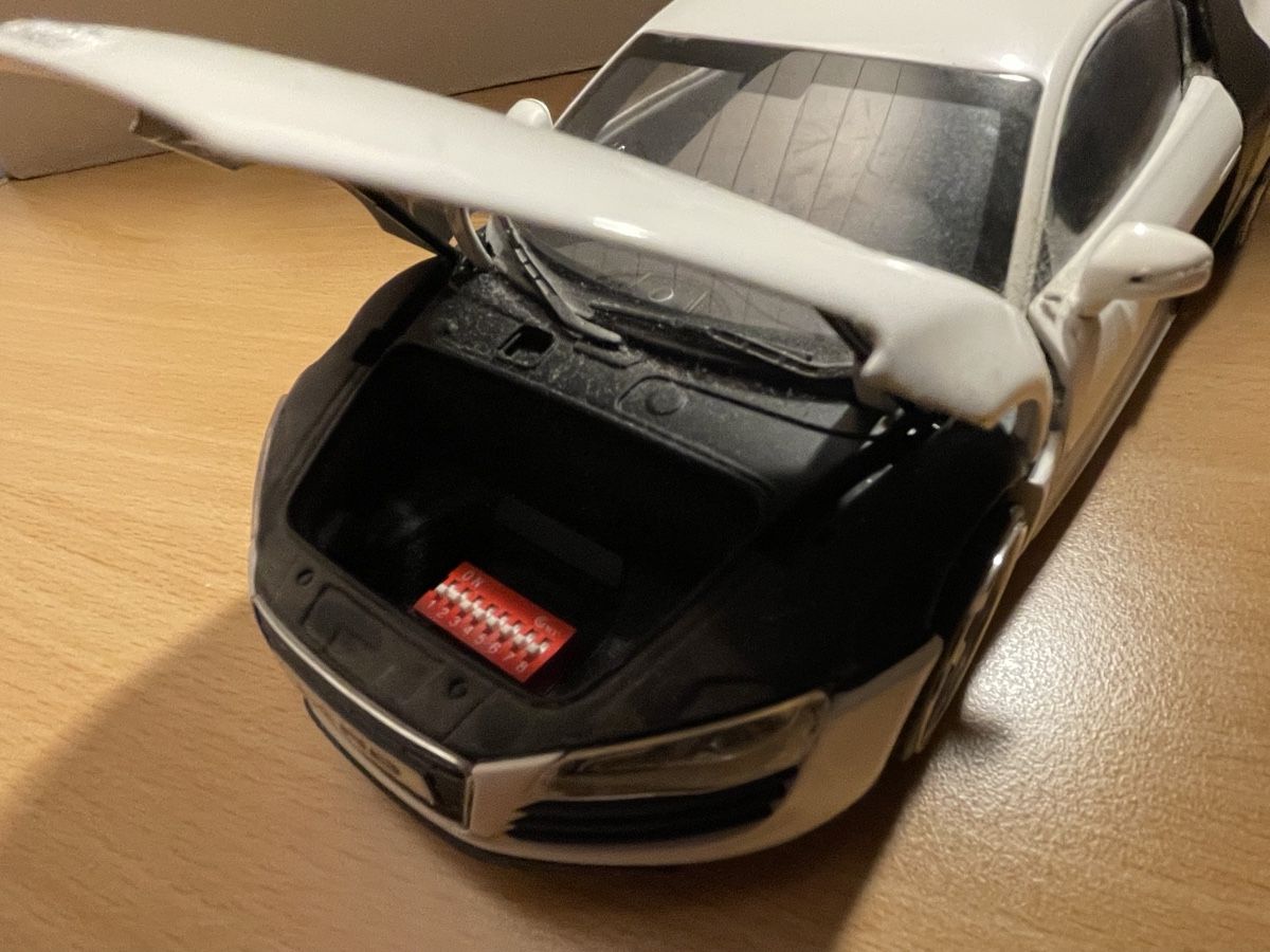 Kyosho Modellini d'auto: Audi R8 Modellauto 1:18 mit Beleuchtung – Usato da Emmenbrücke venduto da ram_66mb 4