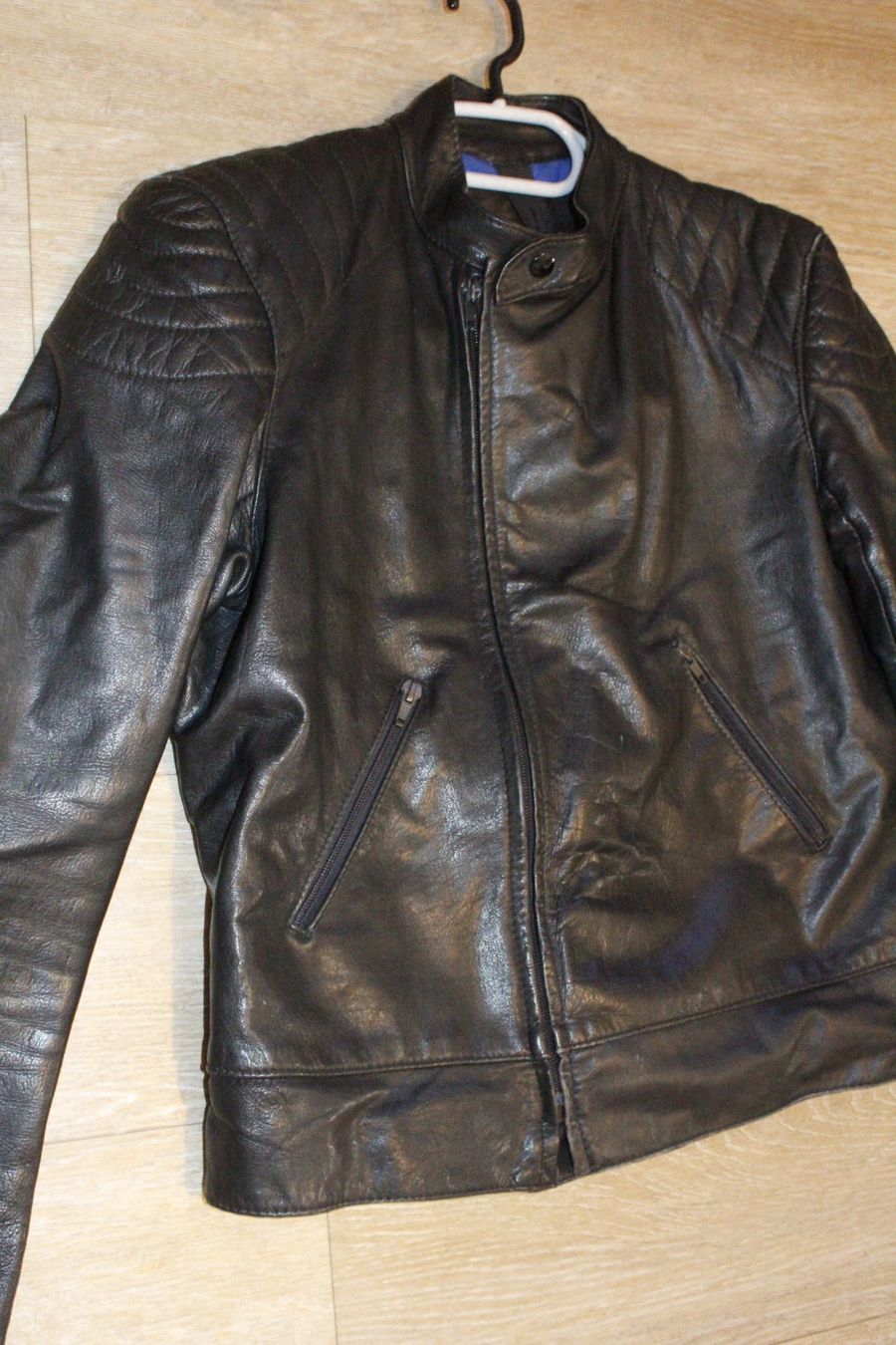 Giacche: vintage size 40 pas du cuir – Usato da Travers venduto da ColibriRoseOrange