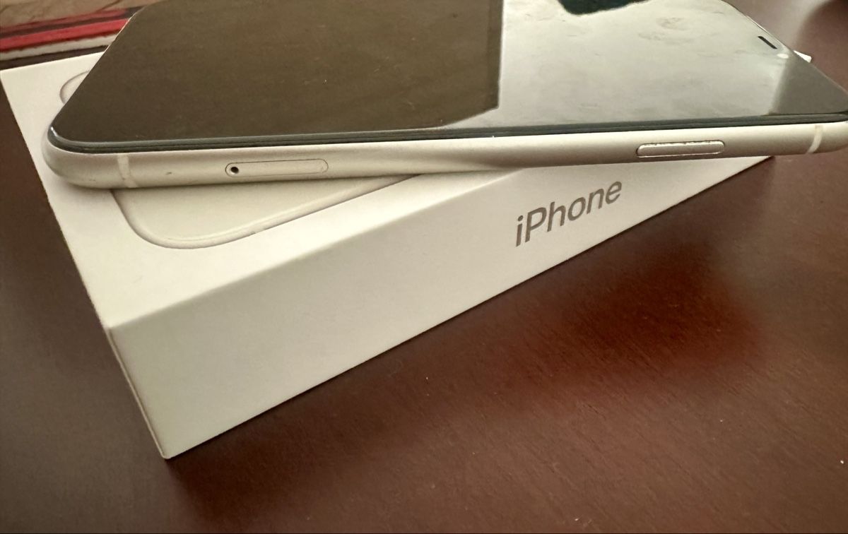 Apple Telefoni cellulari / Smartphones: iPhone 11 64 GB mit Originalverpackung – Usato da Genestrerio venduto da Demis27 5