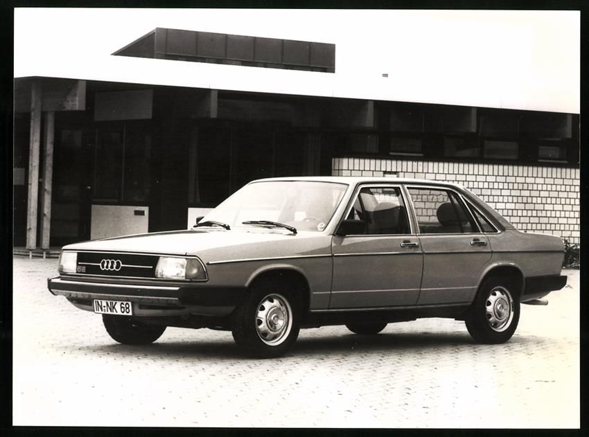 Fotografie & Manifesti: Fotografie Auto Audi 100 5E, Limousine m – Usato da Berlin venduto da bartko-reher