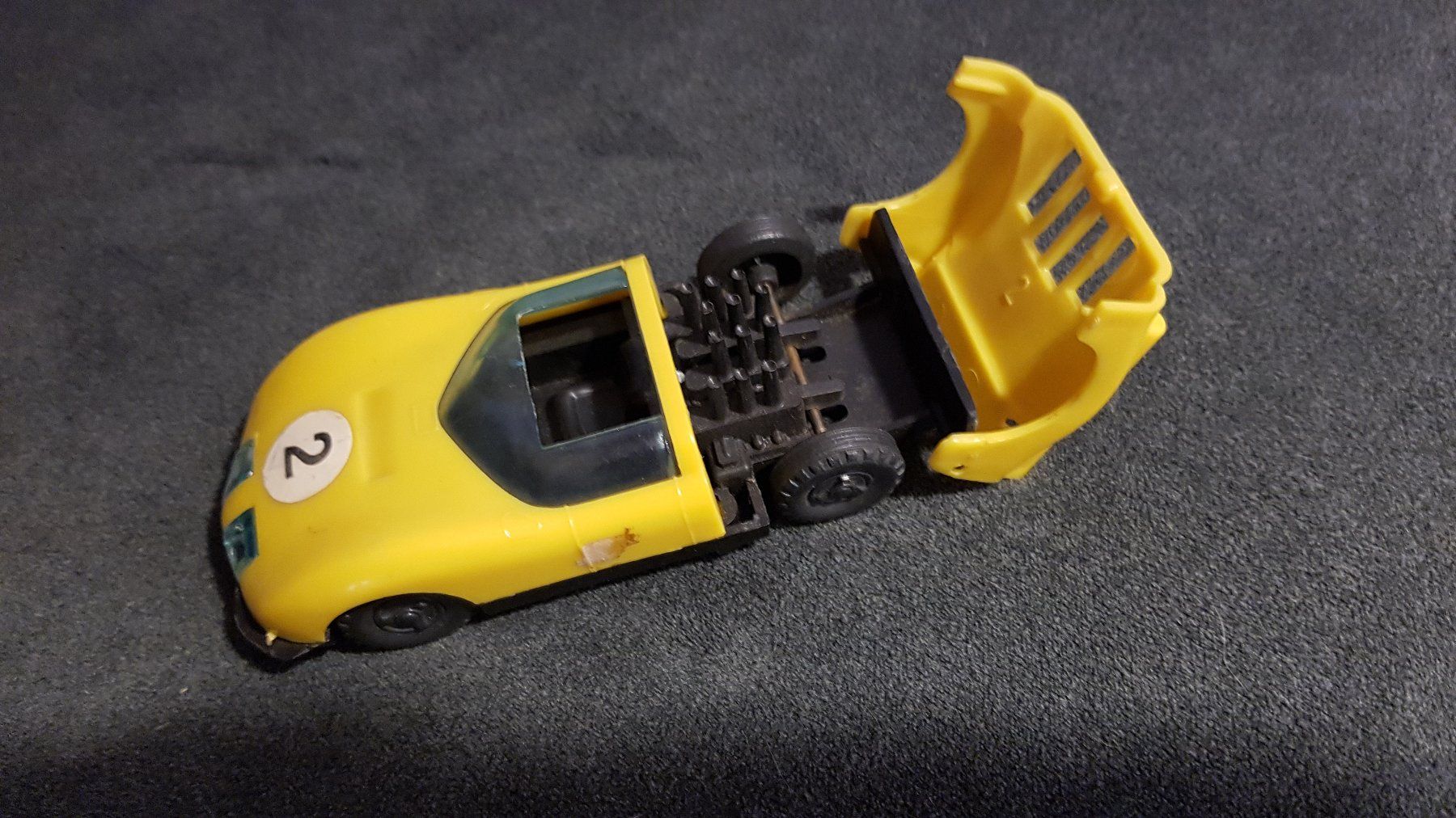 Modellini d'auto: Chaparral MKIII / 2C West Germany  D.G.B.M. – Usato da Othmarsingen venduto da chrampfi01 1