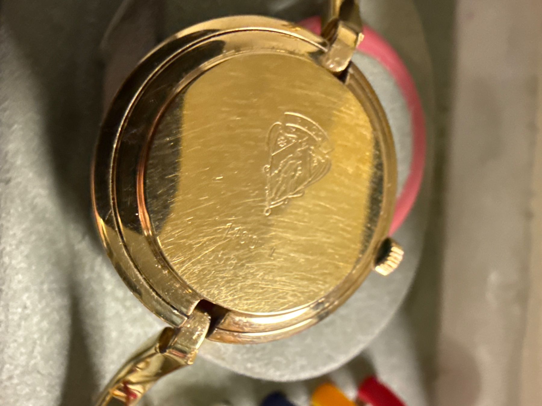 Gucci Orologi: Gucci 26 mm – Usato da Pfeffingen venduto da Allhandelklgwatches 3