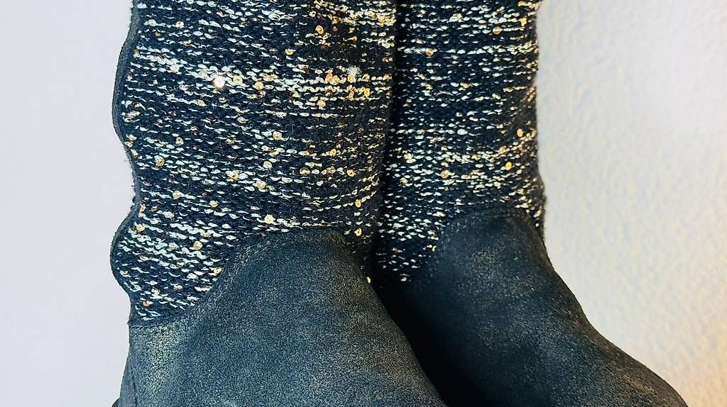 Ugg Scarpe da donna: UGG Lyla Classic Leder - Strick, Grösse 38 – Usato da Zürich venduto da vefis 1