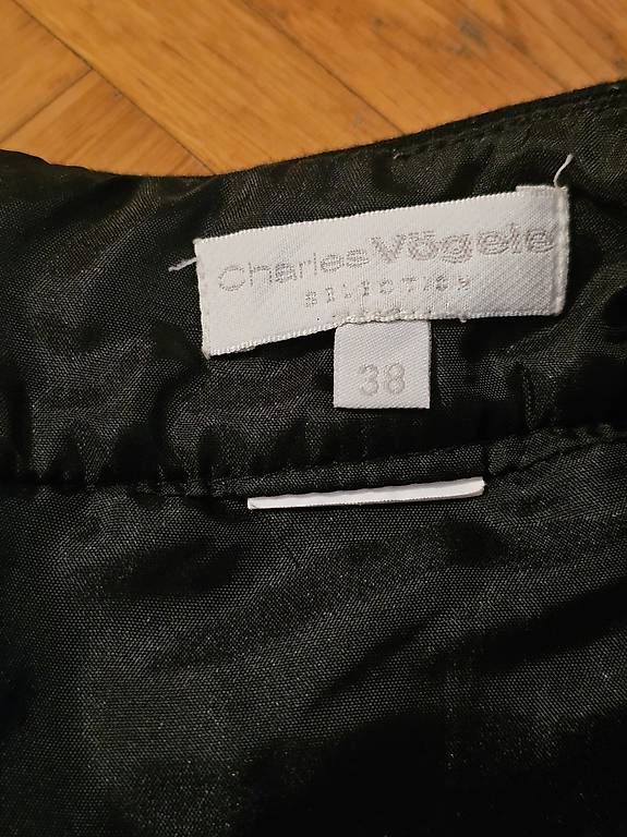 Gonne: eleganter schwarzer Jupe gr 38 – Usato da Uzwil venduto da sousse73 1