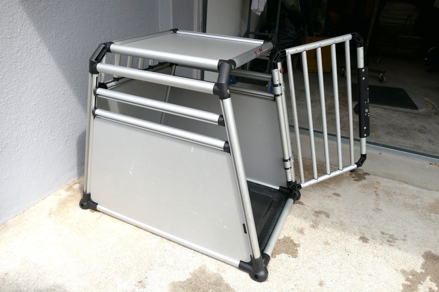 Altro in Decorazioni & Accessori: Swisspet Carbox Grösse M – Usato da Ennenda venduto da maro09 1