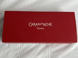 Kugelschreiber Caran d'Ache Genf Box rot
