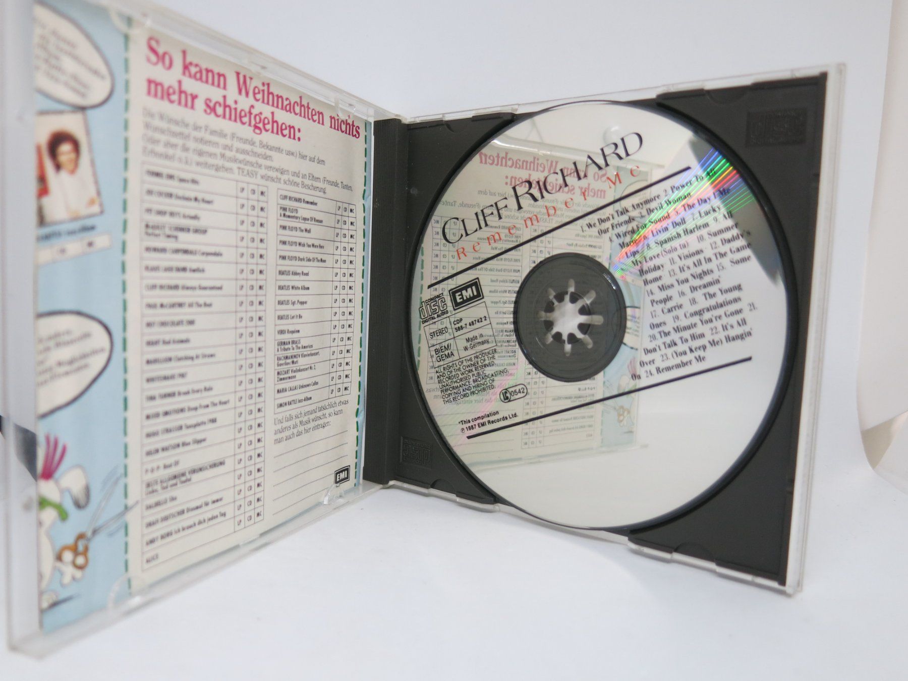 CDs: CD Cliff Richard – Remember Me – Gebraucht aus Ernetschwil von  1