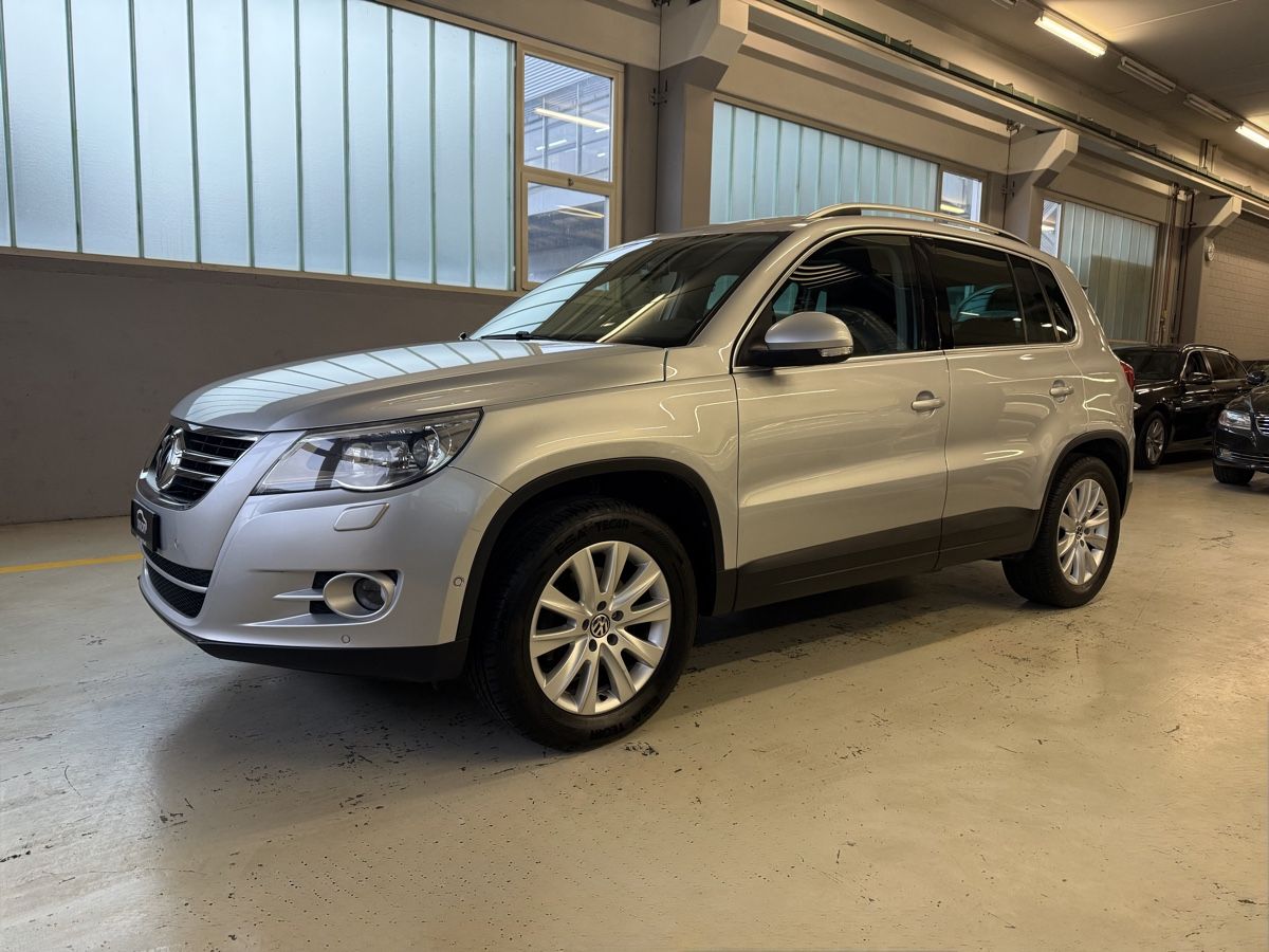 VW Automobili: VW Tiguan 2.0 TSI – Usato da Niederuzwil venduto da union1963