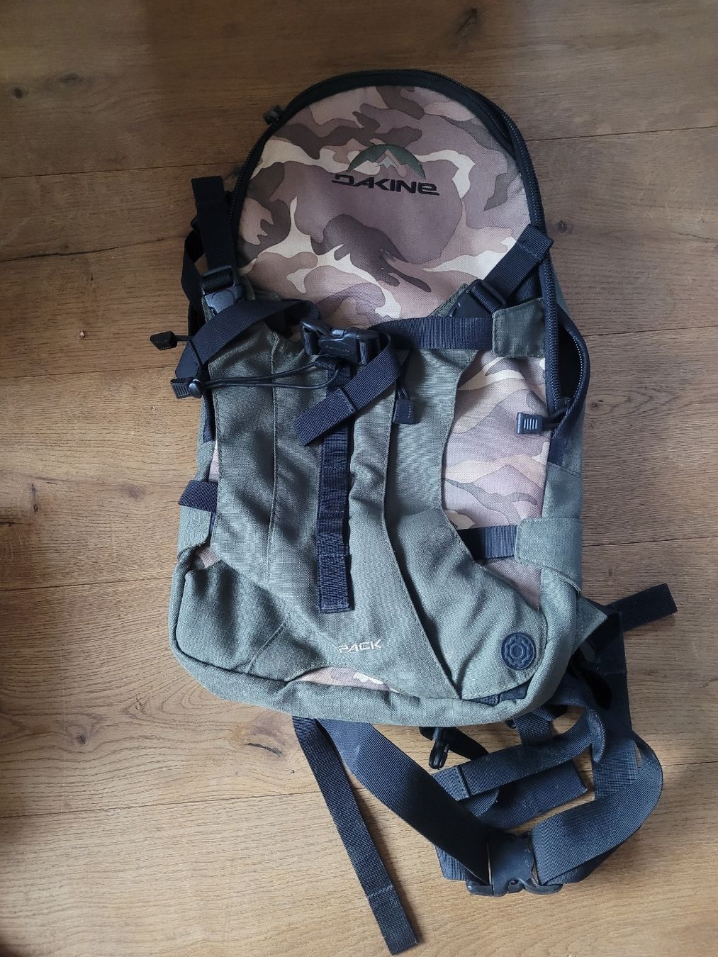 Dakine Zaini: Dakine Rucksack – Usato da St.stephan venduto da dag_240