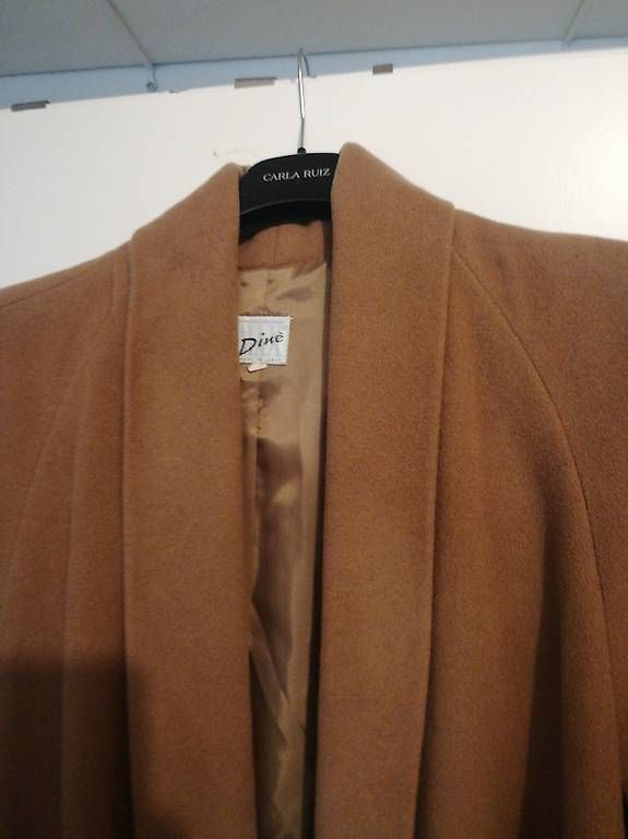 Cappotti: Wool Jacke grosse 44 – Usato da Zürich venduto da giu_5gm2 1