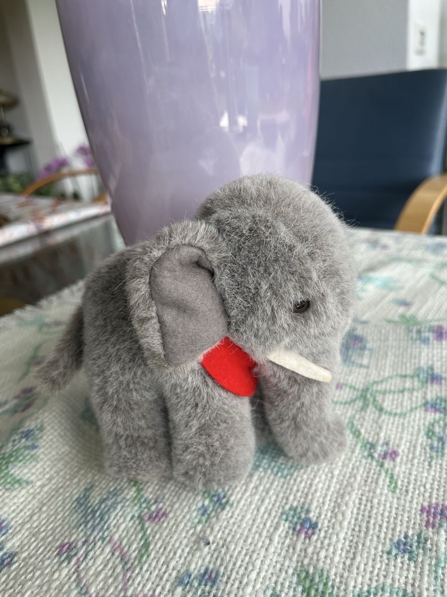 Steiff Giocattoli: Steiff Elefant – Usato da Kriens venduto da burnauc 1