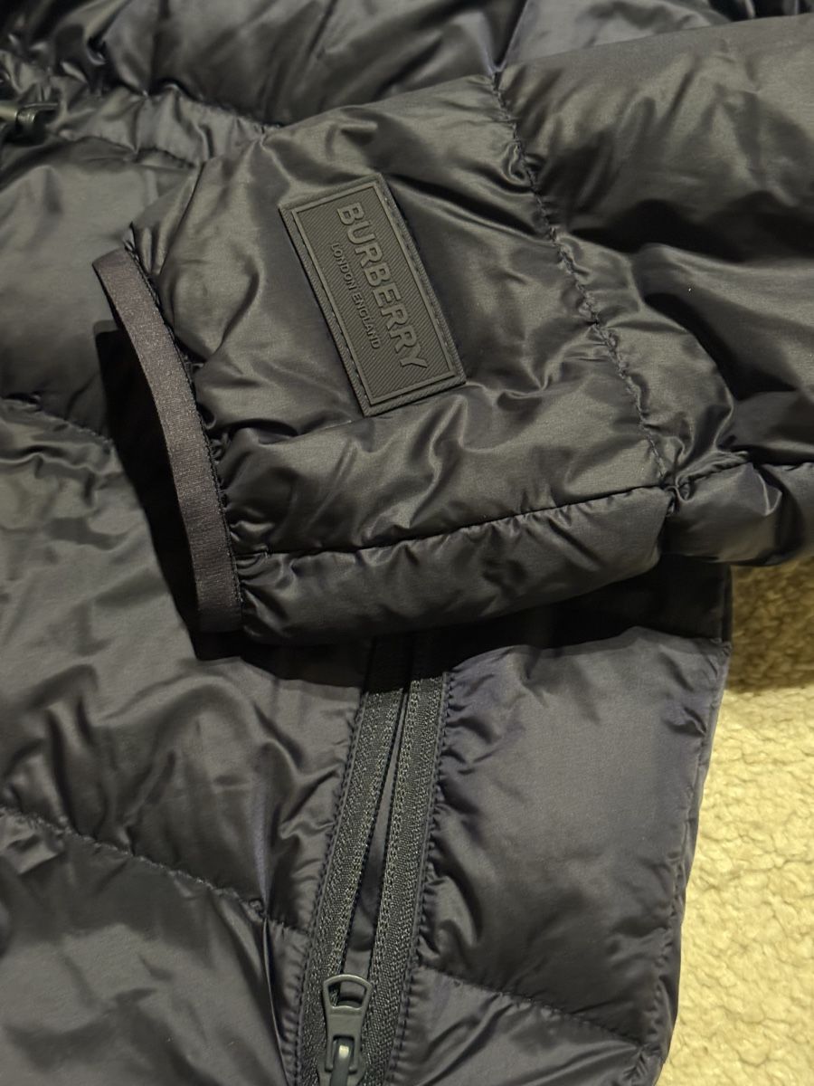 Burberry Cappotti: Burberry Daunenmantel M – Nuovo e nell'imballaggio originale da Ebikon venduto da nat_jzh5 4
