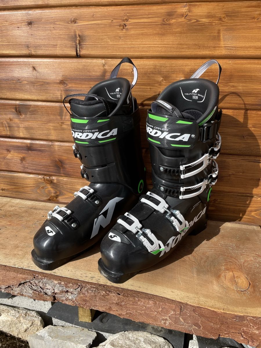 Nordica Scarpe da uomo: Nordica Dobermann GP130 – Nuovo (secondo la descrizione) da Erde venduto da tac_75wp