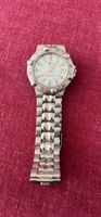 Armbanduhr Swiss  Quarz Edelstahl weisses Zifferblatt