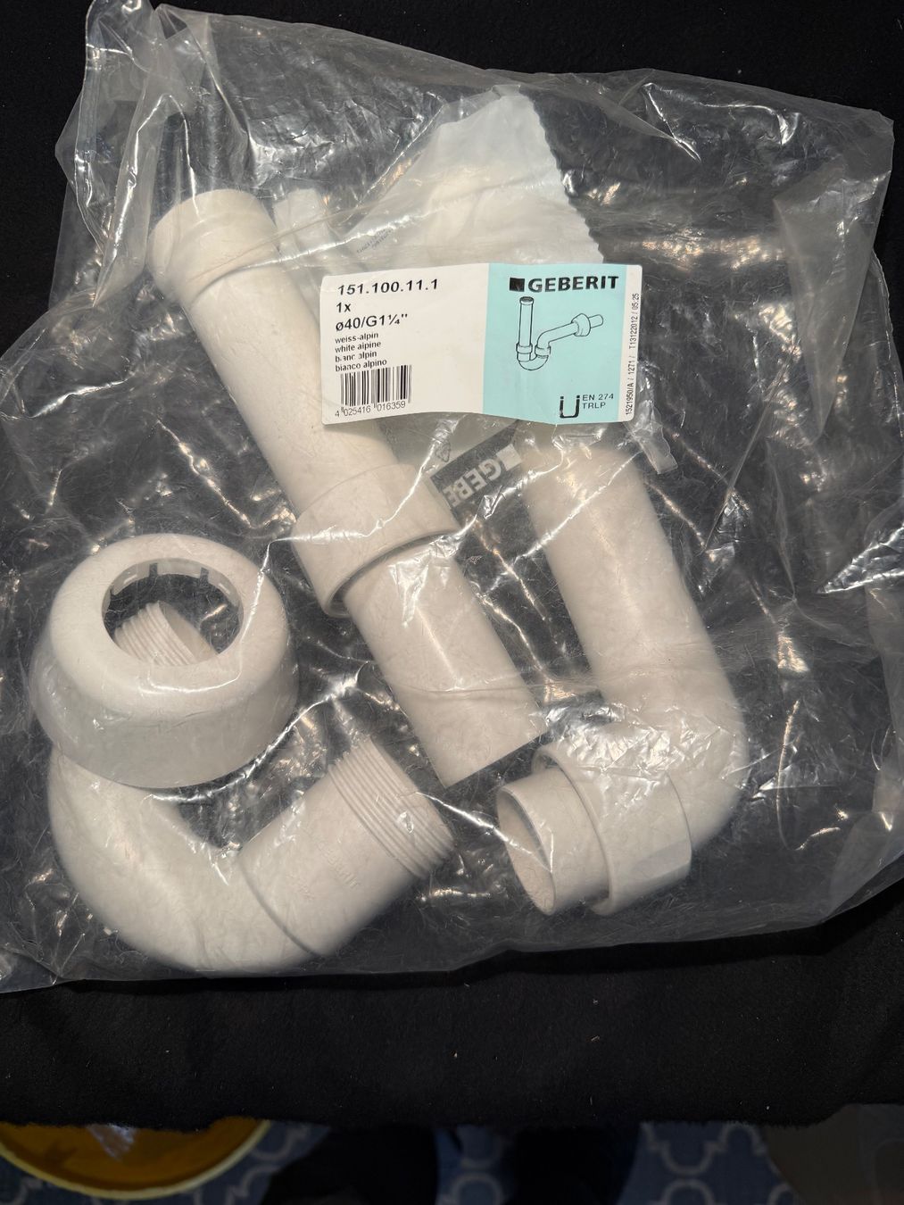 Geberit Mobili per bagno: Geberit Siphon 151.100.11.1 weiss – Nuovo e nell'imballaggio originale da Niederrohrdorf venduto da ledergerber