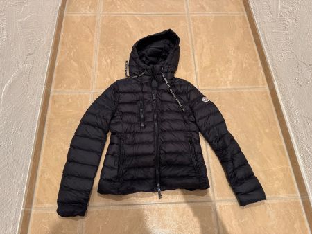 Moncler neue Seoul Giubbotto Uebergangsjacke, 0 NP 850 Fr