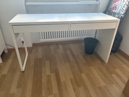 Schreibtisch weiss Ikea