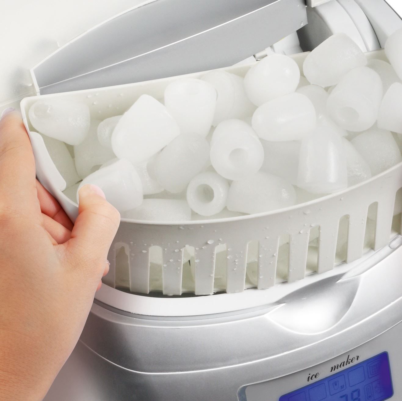 Küchengeräte: Eiswürfelmaschine - Eismaschine 2.8 L. – Neu und originalverpackt aus Wettingen von kochshop 6