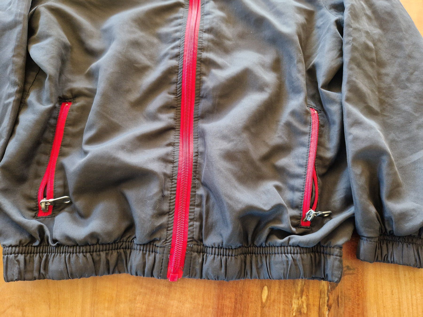 Giacche & Cappotti: Trainerjacke POCOPIANO 128 – Usato da Giswil venduto da monimaus08 2