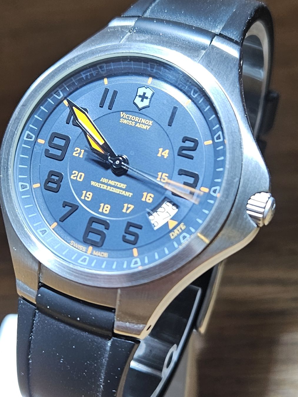 Victorinox Orologi: Victorinox Herrenuhr 40mm – Usato da Flamatt venduto da pie_f9zm 3