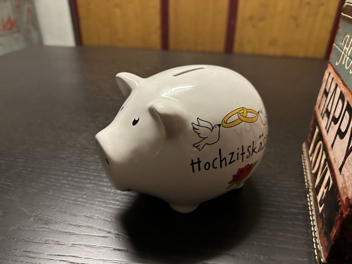 Salvadanai: Sparschwein "Hochzeitskässeli" & Dekobox – Usato da Rorbas venduto da Mogazrh 1