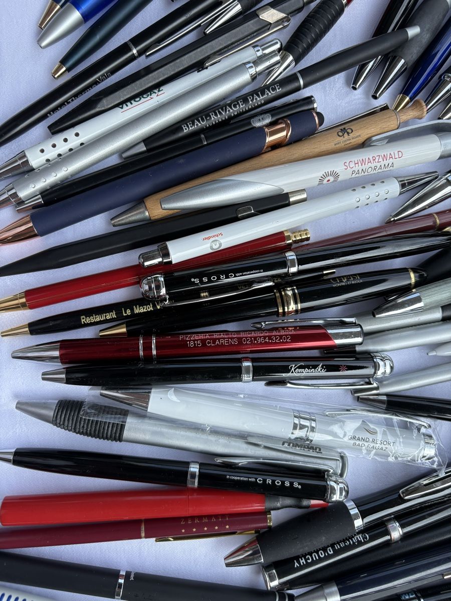 Stifte & Marker: Lot de stylos promotionnels. – Gebraucht aus Vevey von carybde 5