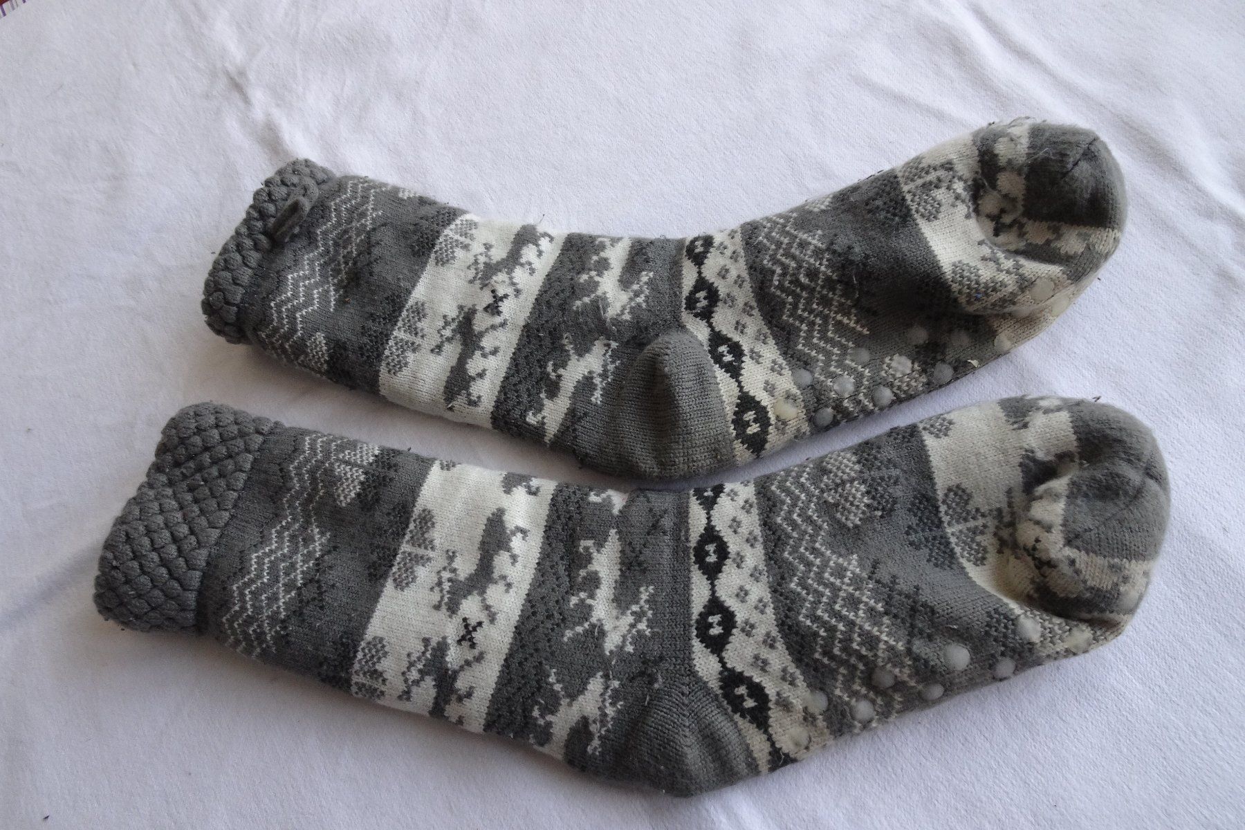 Calze: Wintersocken, dicke Haussocken ca. Gr. 38 – Usato da Strengelbach venduto da schmetterling20 2