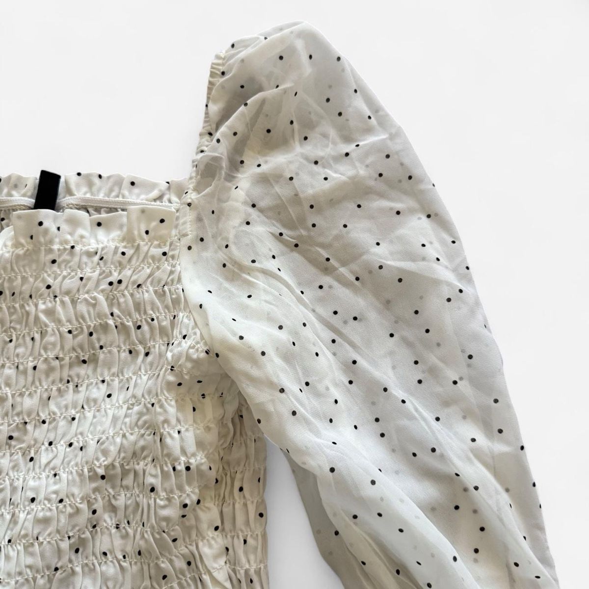H&M Tops: White polka dot smocked top – Neu (gemäss Beschreibung) aus Basel von 1moonstar 1