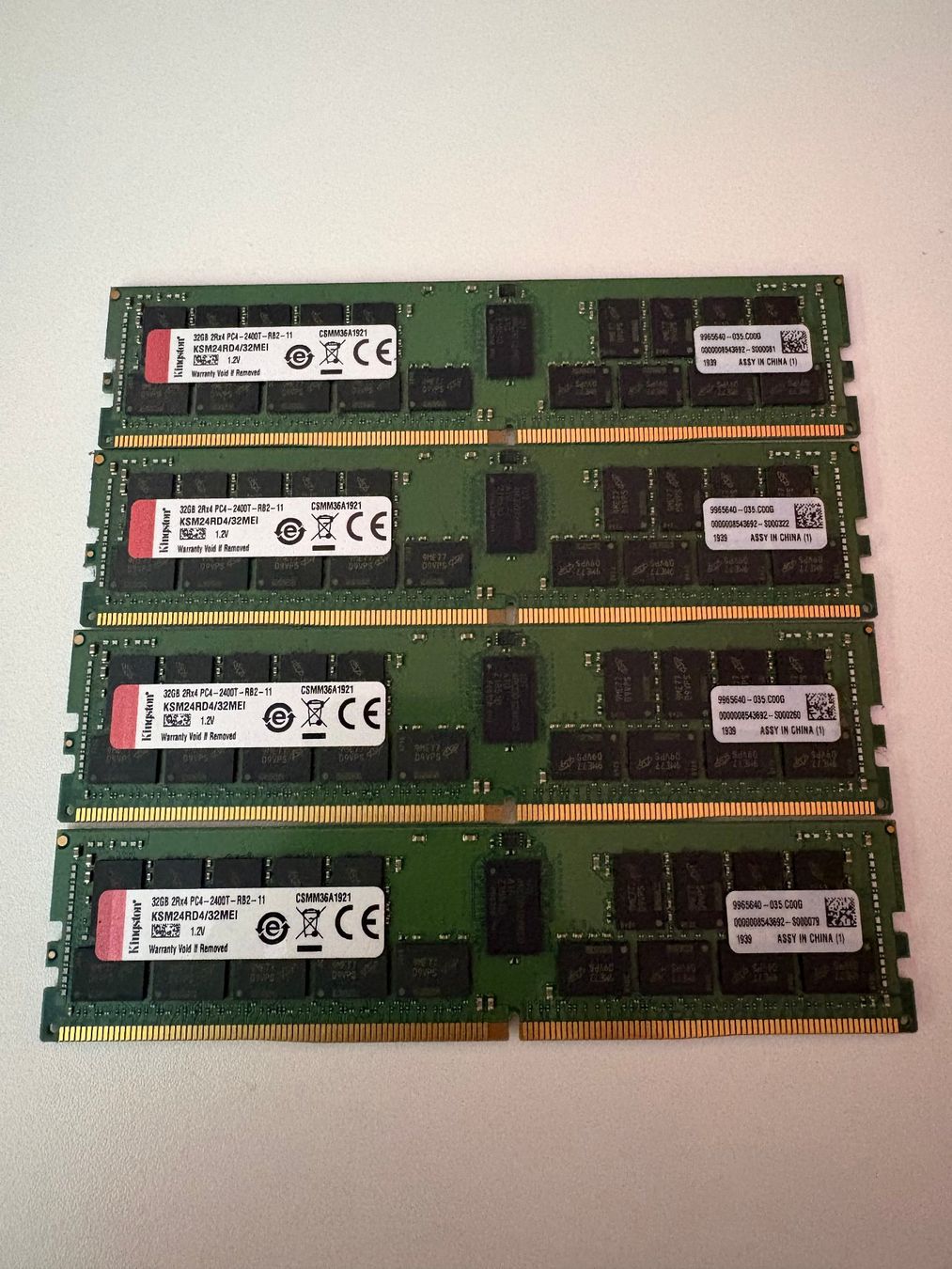 Kingston Memoria / RAM: 4x 32GB DDR4 REG ECC Kingston Memory – Usato da Amriswil venduto da hardware_uschi