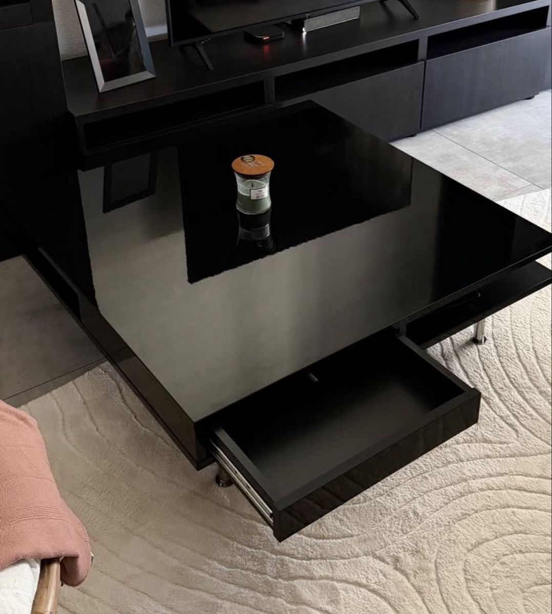 Ikea Tables: Table basse IKEA – Neuf (Voir description) à Romanel-s-Lausanne par fil_v8yx