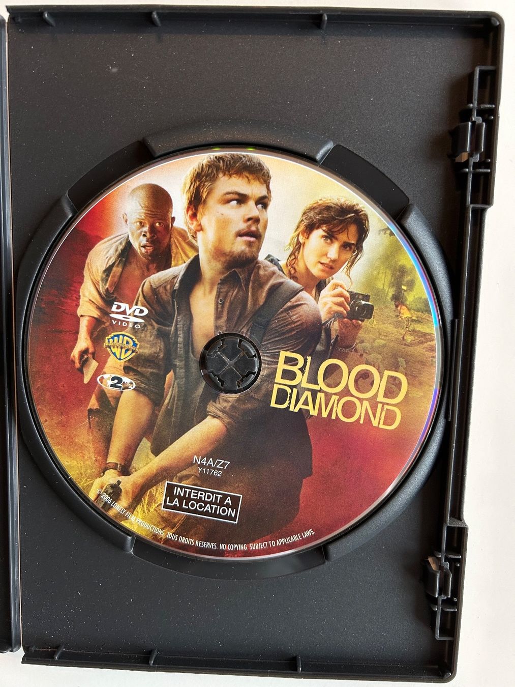Tutti i DVDs: BLOOD DIAMOND (LEONARDO DI CAPRIO) – Usato da St-Cierges venduto da Crisi53 2