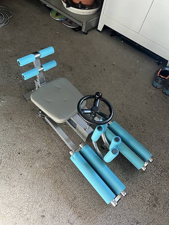 Hometrainer: Stretchingmaschine – Gebraucht aus Zürich von jov_jg9g
