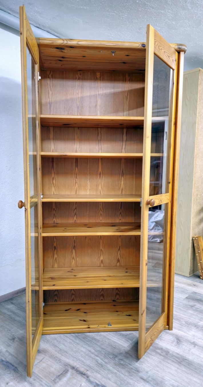 Vitrines: Vitrine – D'occasion à Walenstadt par pedroju-1 1