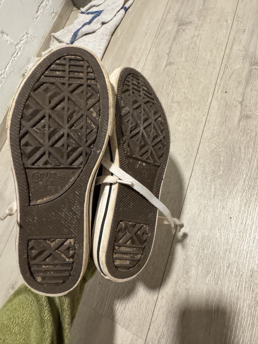 Converse Chaussures hommes: Conversw Gr. 33 – D'occasion à Basel par mimi8668 1