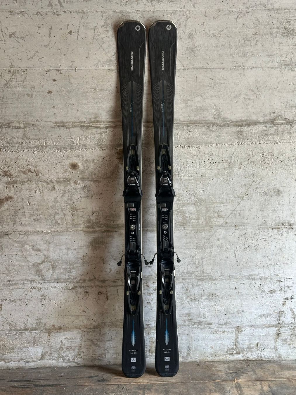 Blizzard Sci: Blizzard Damen Ski 146CM – Usato da Emmenbrücke venduto da karkarkar 1