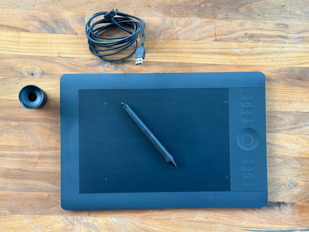 Intuos Touch 5 M Tablet | Kaufen auf Ricardo