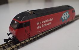 Minitrix N : SBB E-Lok 460 035-9 "Wir verbinden die Schweiz"