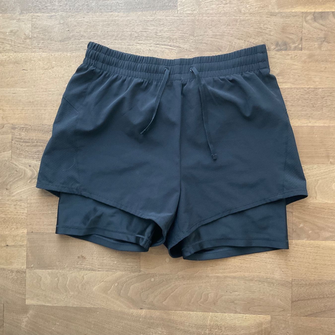 H&M Pantaloni: Sporthose, H&M Move, Gr. 170 – Usato da Wattwil venduto da Marlan3