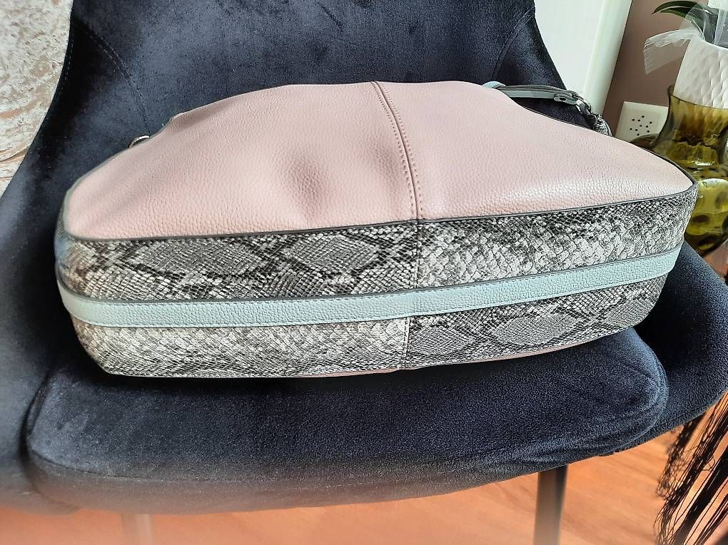 Borse da donna: Damen Tasche ungetragen – Nuovo (secondo la descrizione) da Buchs SG venduto da miska01 1