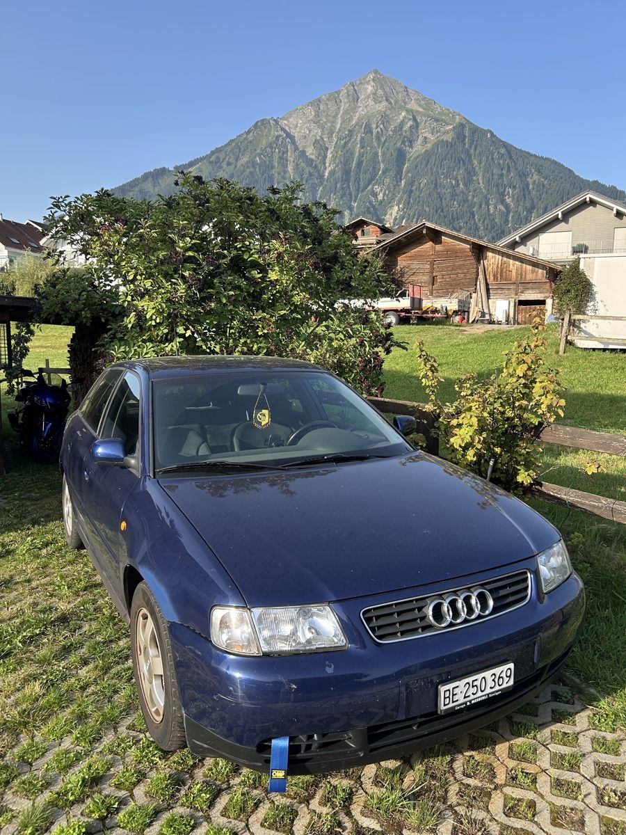 Audi Automobili: Audi A3 1.8 Turbo ab Mfk – Usato da Hondrich venduto da N1SMO_250