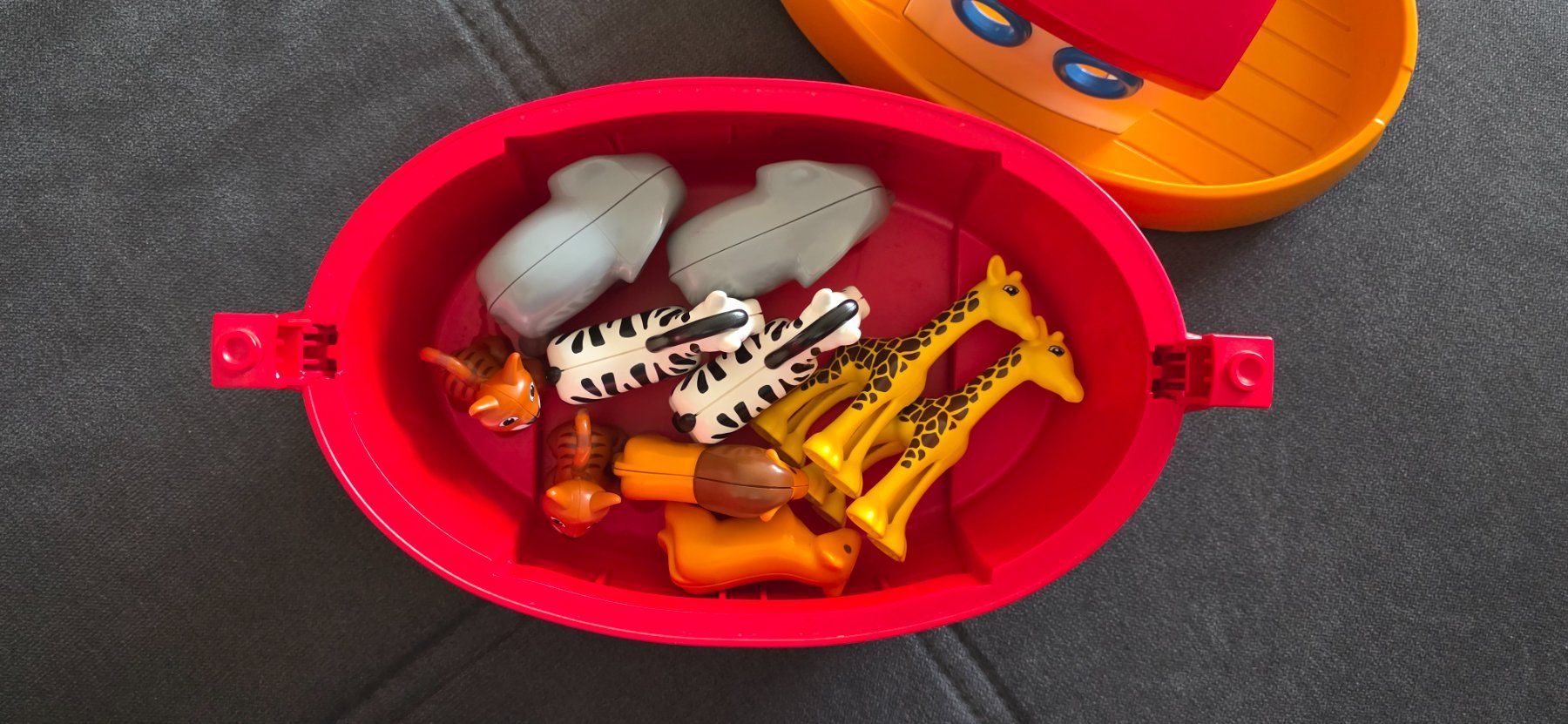 Playmobil Spielzeuge: Playmobil Schiff "Arche Noah" mit Tieren – Gebraucht aus Mümliswil von muzimo 2