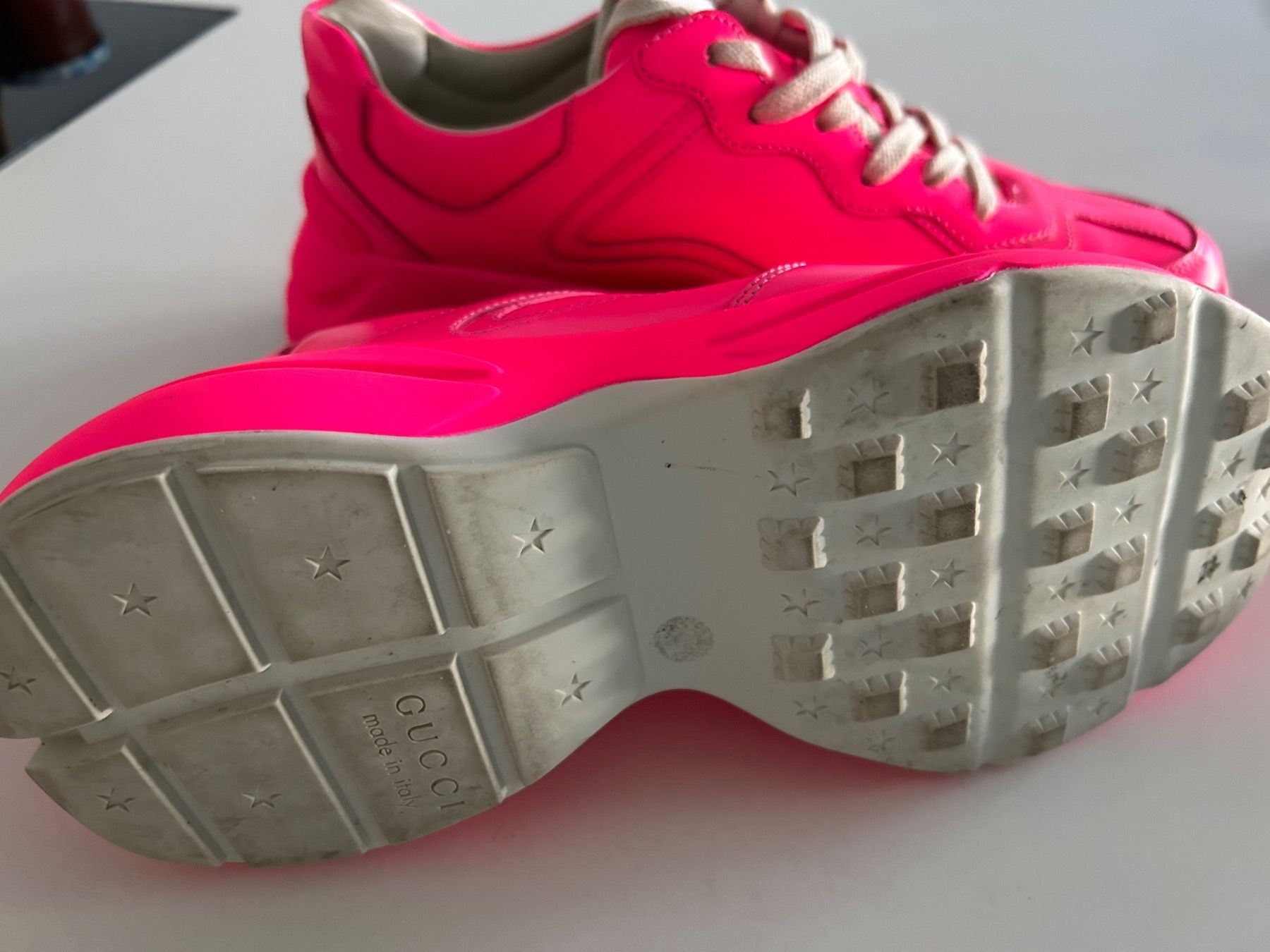 Gucci Herrenschuhe: Gucci Sneackers – Gebraucht aus Aesch LU von Natallina 2